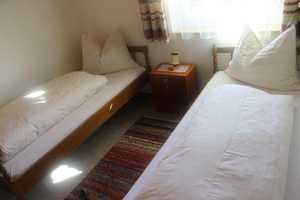 Haus Bergblick Apartment Bad Kleinkirchheim Room photo