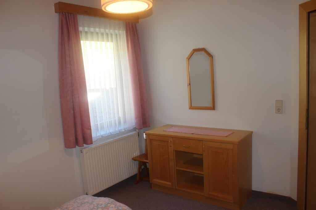 Haus Bergblick Apartment Bad Kleinkirchheim Room photo